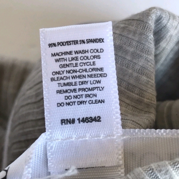 New Rachel Zoe 2 Piece Soft Pajama Set Short Sleeve Pants w/Pockets size Large - Picture 12 of 12